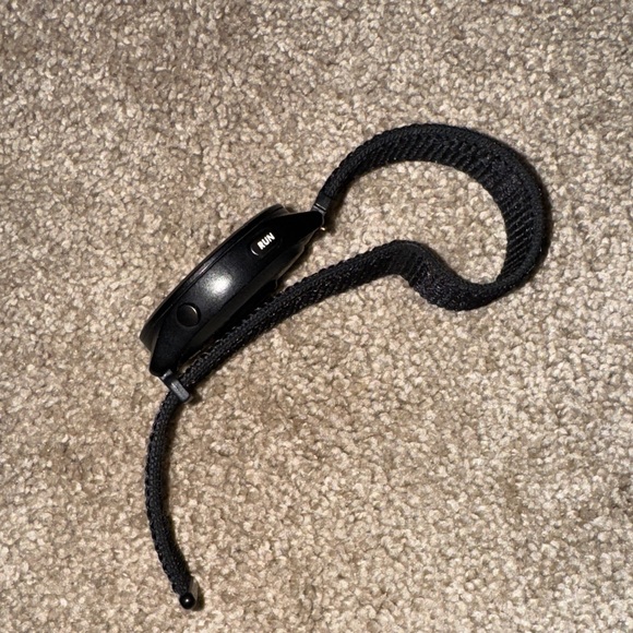 Garmin Forerunner 265 Black and Gray Smartwatch - Picture 5 of 5